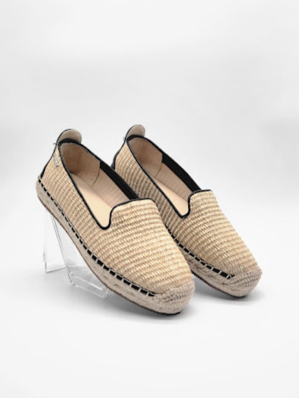 DKNY Mallandra Espadrille Flats Women's 7.5 Natural Raffia Slip On Shoes NWOB